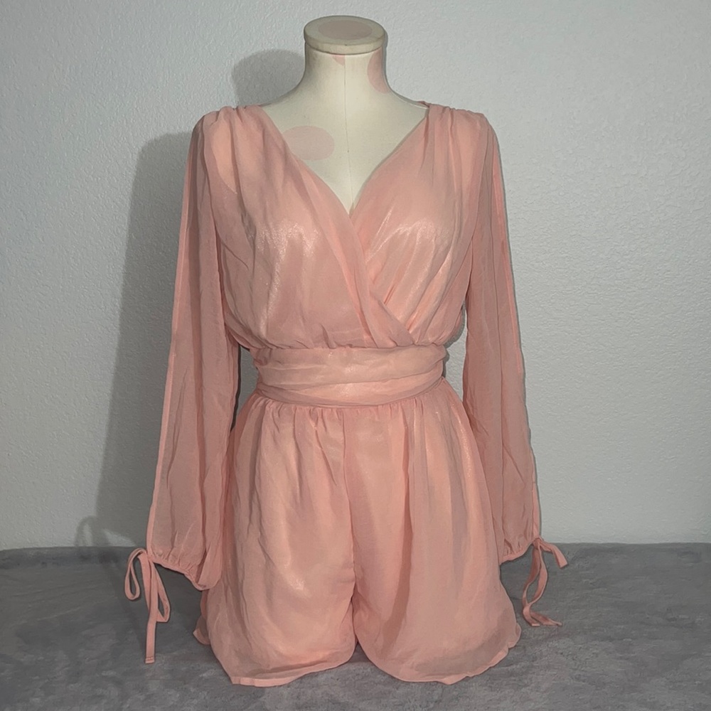 Romper pink sheer medium